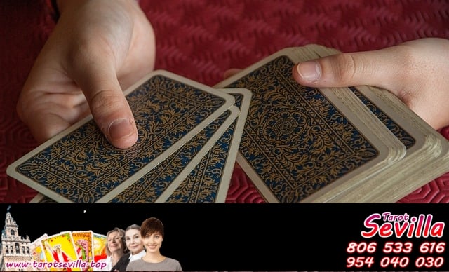 lectura de tarot a nosotros mismos